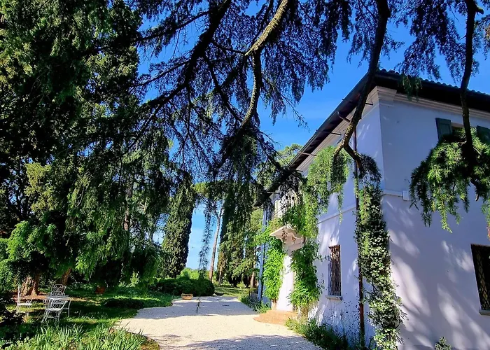 Alloggio in famiglia Calicanto - Dimora Nel Parco Faenza